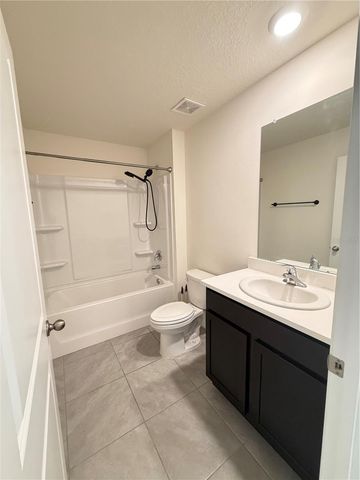 228 SE 66TH COURT, Ocala, FL 34472