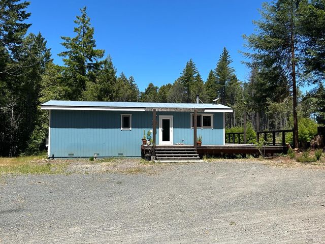 34620 Eureka Hill Rd, Point Arena, CA 95468