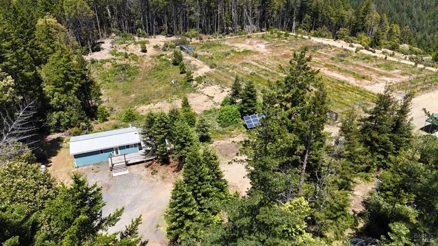 34620 Eureka Hill Rd, Point Arena, CA 95468
