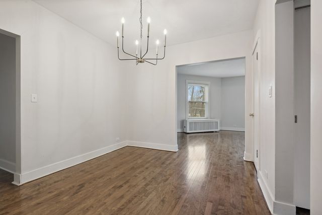 1099 Tower Road 2, Winnetka, IL 60093