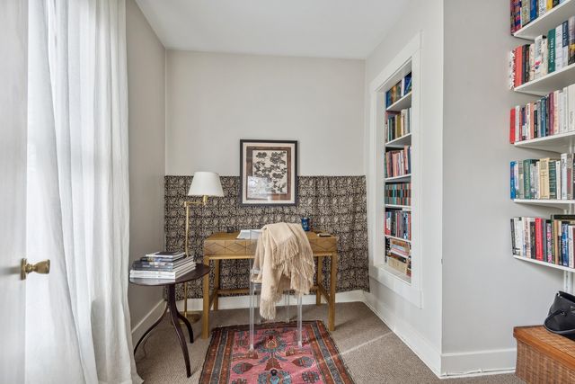 1099 Tower Road 2, Winnetka, IL 60093