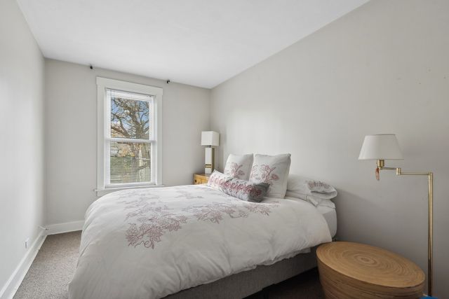 1099 Tower Road 2, Winnetka, IL 60093