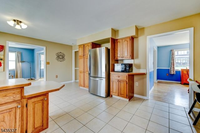 808 Columbus Ave, Raritan Boro, NJ 08869