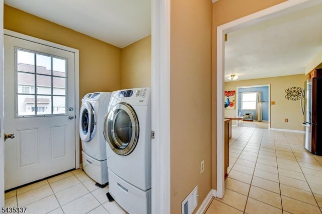808 Columbus Ave, Raritan Boro, NJ 08869