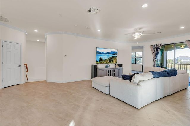 18017 GAWTHROP DRIVE 103, Bradenton, FL 34211