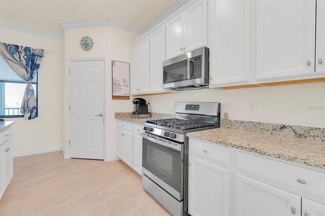 18017 GAWTHROP DRIVE 103, Bradenton, FL 34211