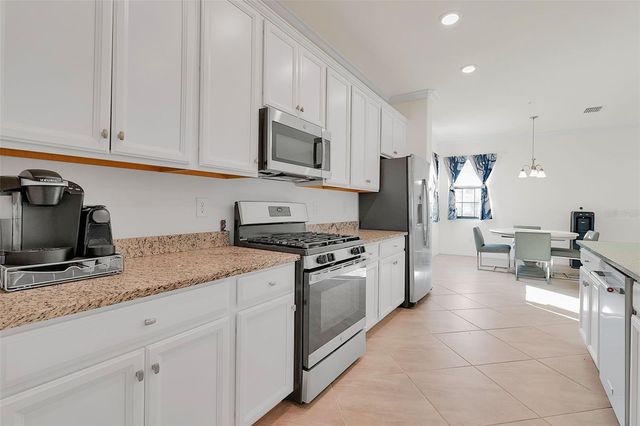 18017 GAWTHROP DRIVE 103, Bradenton, FL 34211