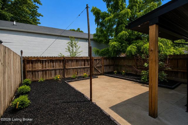 931 S Clay St, Louisville, KY 40203