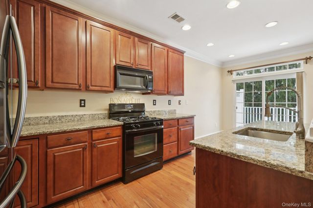 4 Webster Court, Monroe, NY 10950