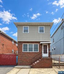 183 Devon Street, Kearny, NJ 07032