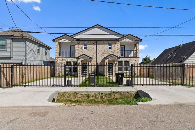 7927 Colonial Lane, Houston, TX 77051