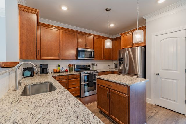 5453 Pisano St, Mount Juliet, TN 37122