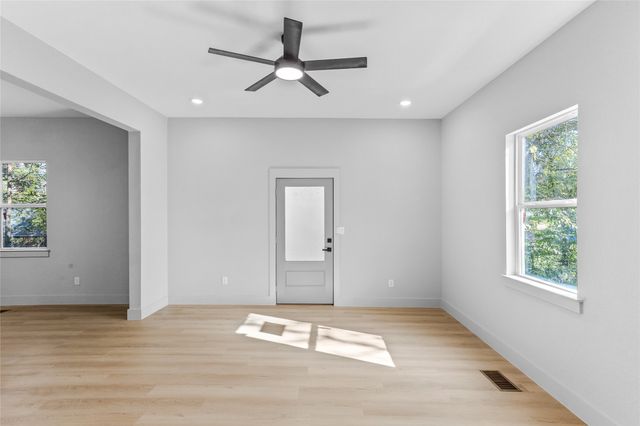 511 W Munson Street, Denison, TX 75020
