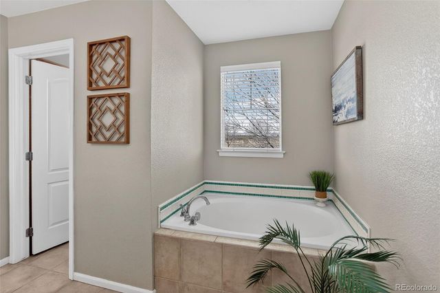 10471 Truckee Street 1B, Commerce City, CO 80022