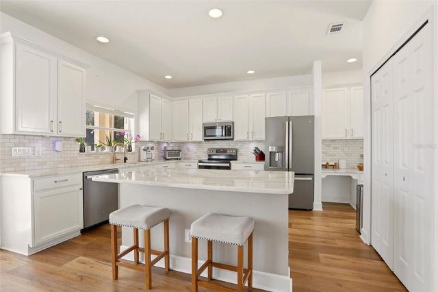 6007 43RD COURT E, Bradenton, FL 34203