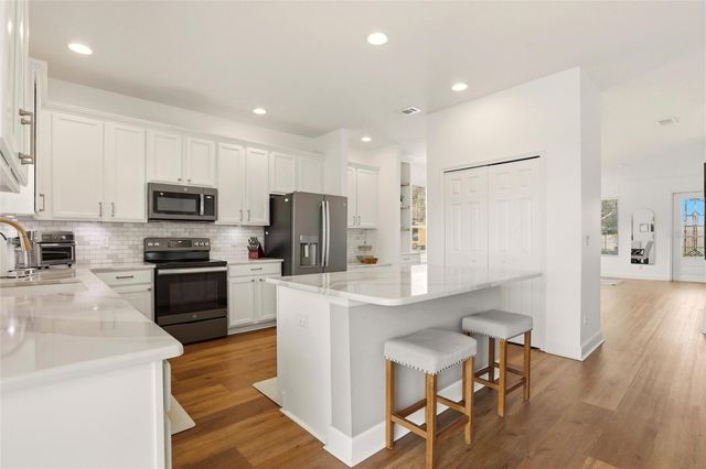 6007 43RD COURT E, Bradenton, FL 34203