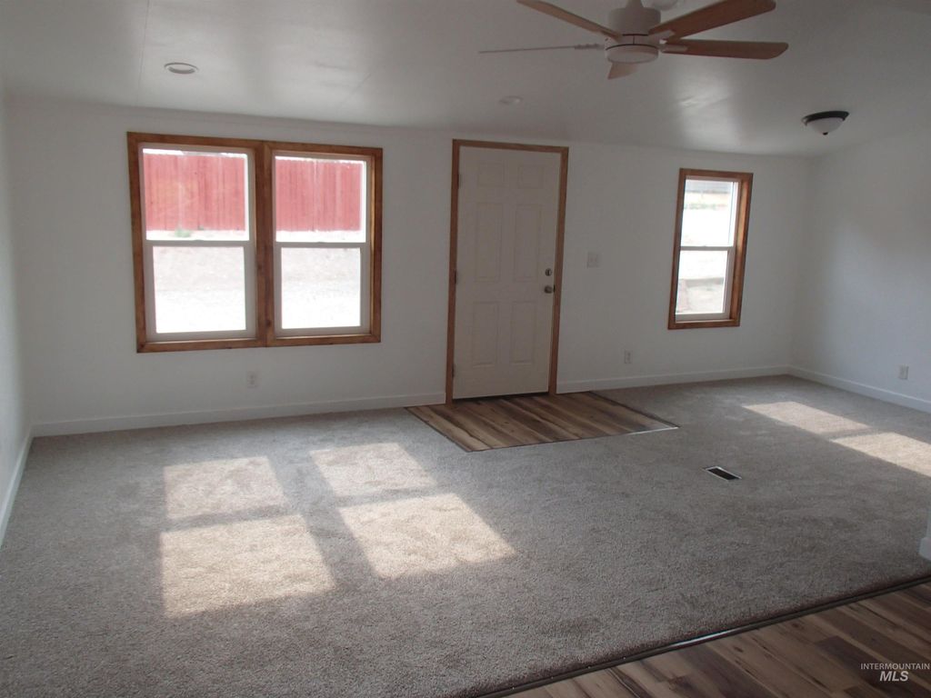 5800 Sunset Dr, Nampa, ID 83686 photo 5