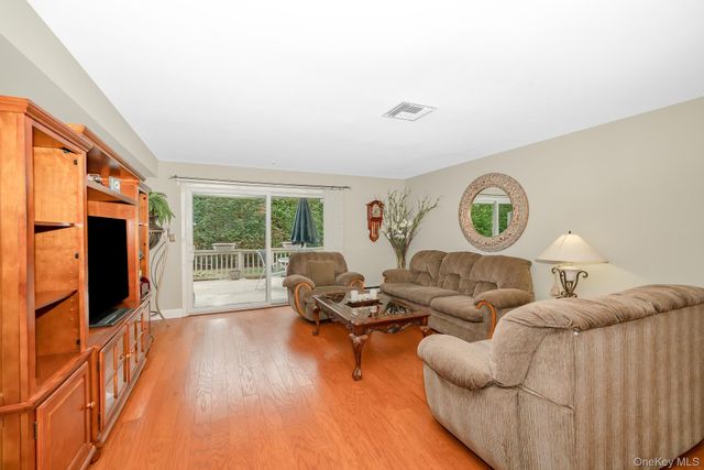 2355 Pershing Boulevard 510, Baldwin, NY 11510