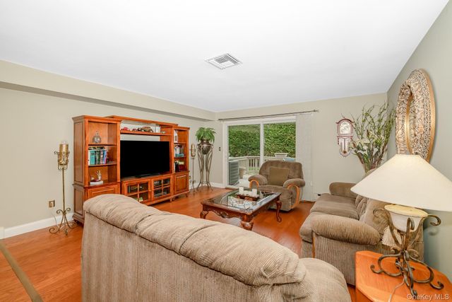 2355 Pershing Boulevard 510, Baldwin, NY 11510