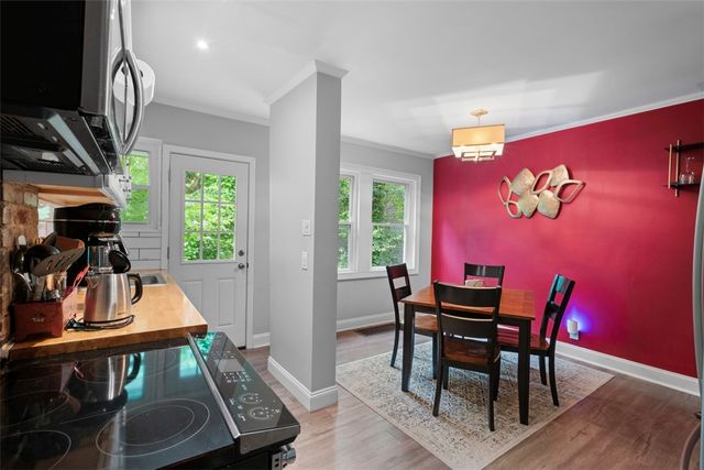 5402 Kincaid St, Garfield, PA 15206