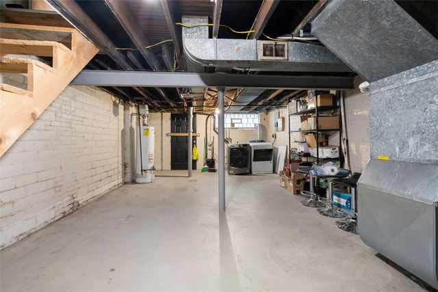 5402 Kincaid St, Garfield, PA 15206