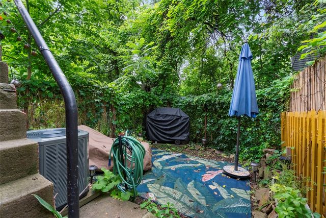 5402 Kincaid St, Garfield, PA 15206