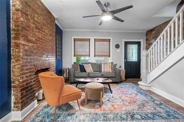 5402 Kincaid St, Garfield, PA 15206