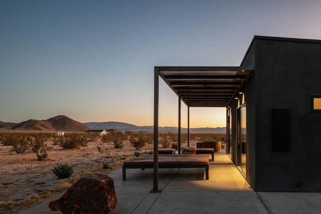 60052 Rocky Avenue, Landers, CA 92285