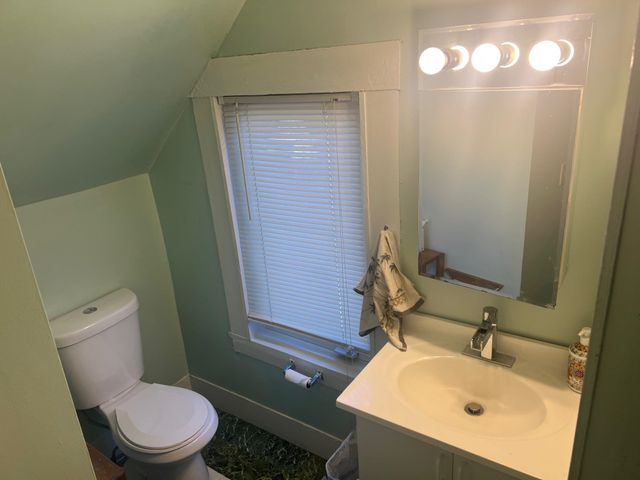 47 West Terrace Street, Claremont, NH 03743