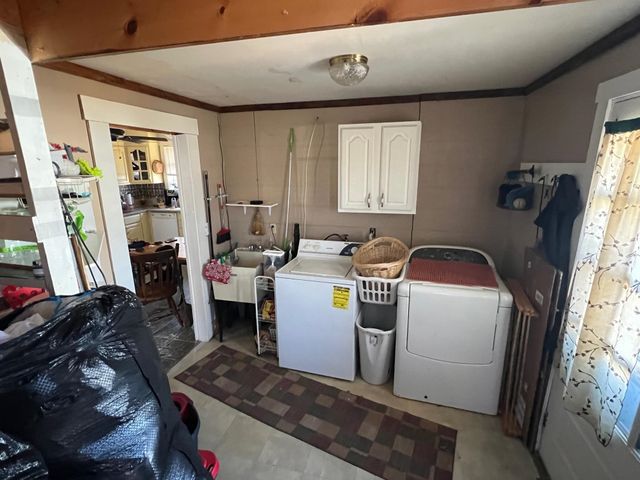 47 West Terrace Street, Claremont, NH 03743