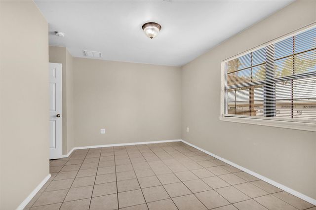 14236 E Ravine Run, Willis, TX 77318