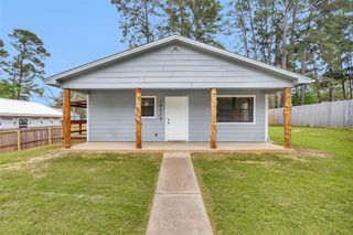 14236 E Ravine Run, Willis, TX 77318