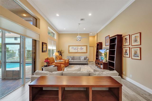 2458 Greenbrier Court, Weston, FL 33327