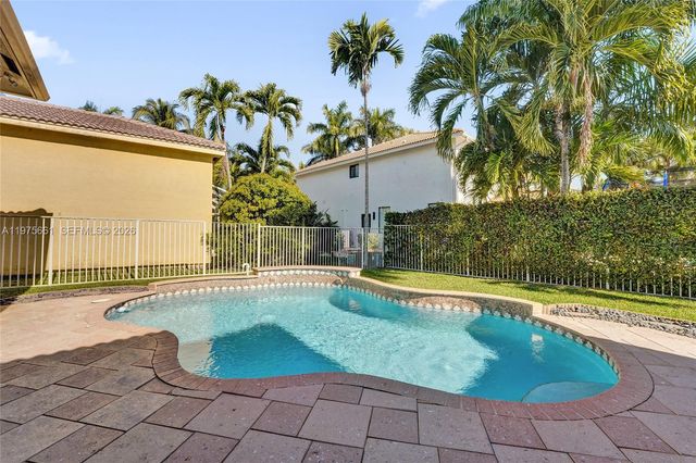 2458 Greenbrier Court, Weston, FL 33327
