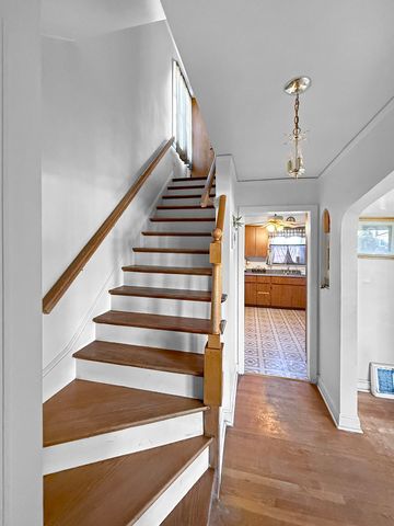 2212 123rd Place, Blue Island, IL 60406