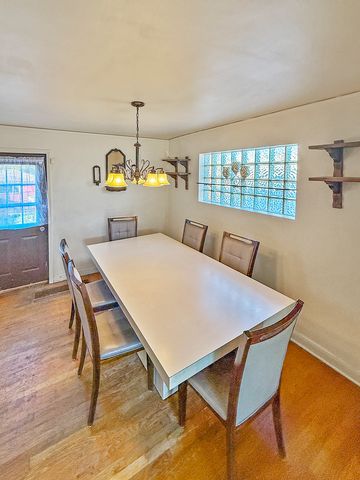 2212 123rd Place, Blue Island, IL 60406