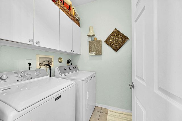 6030 Swans Way, Coconut Creek, FL 33073