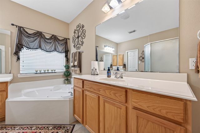 8231 Terra Valley Lane, Tomball, TX 77375