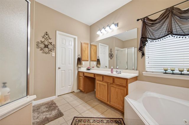 8231 Terra Valley Lane, Tomball, TX 77375