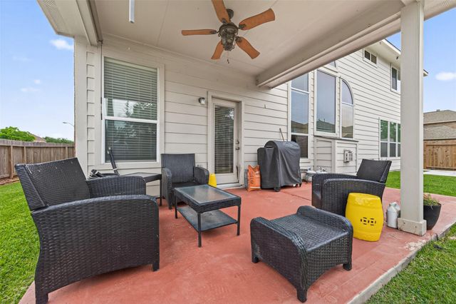 8231 Terra Valley Lane, Tomball, TX 77375