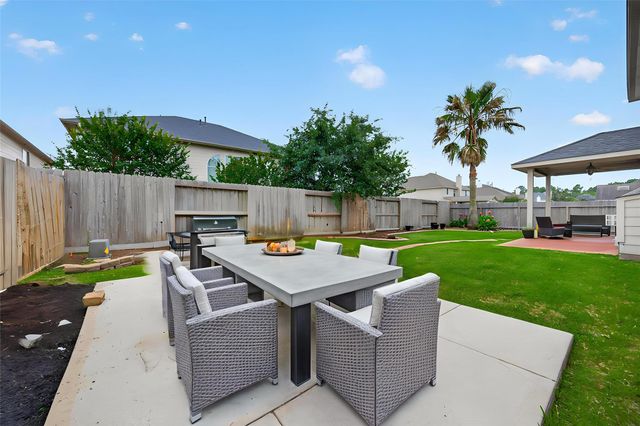 8231 Terra Valley Lane, Tomball, TX 77375