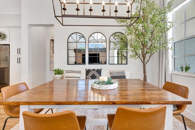 207 Via Rosina, Jupiter, FL 33458