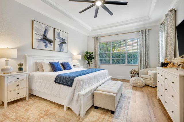 207 Via Rosina, Jupiter, FL 33458