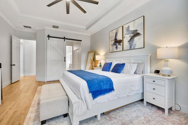 207 Via Rosina, Jupiter, FL 33458