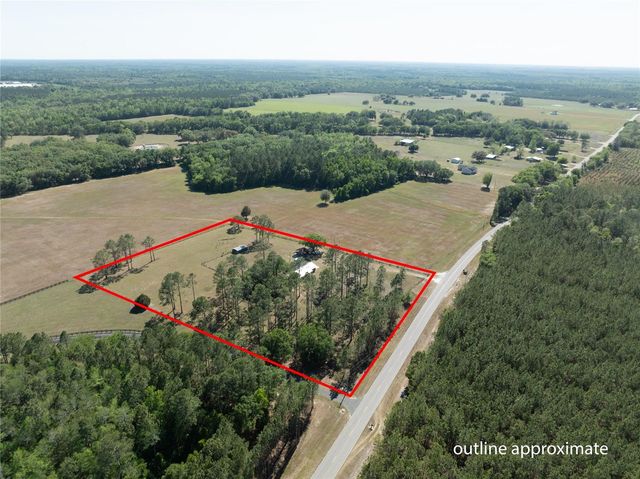13296 SW COUNTY ROAD 231, Brooker, FL 32622