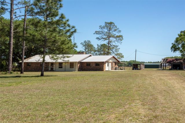 13296 SW COUNTY ROAD 231, Brooker, FL 32622