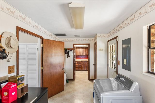 13296 SW COUNTY ROAD 231, Brooker, FL 32622