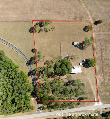 13296 SW COUNTY ROAD 231, Brooker, FL 32622