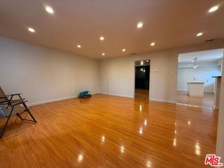 10642 Samoa Avenue, Tujunga (los Angeles), CA 91042