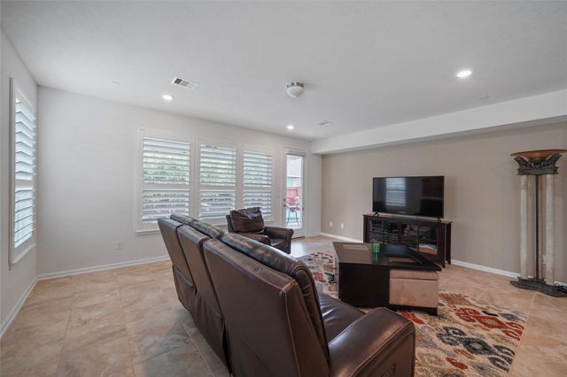 10003 Cimarron Canyon Lane, Magnolia, TX 77354